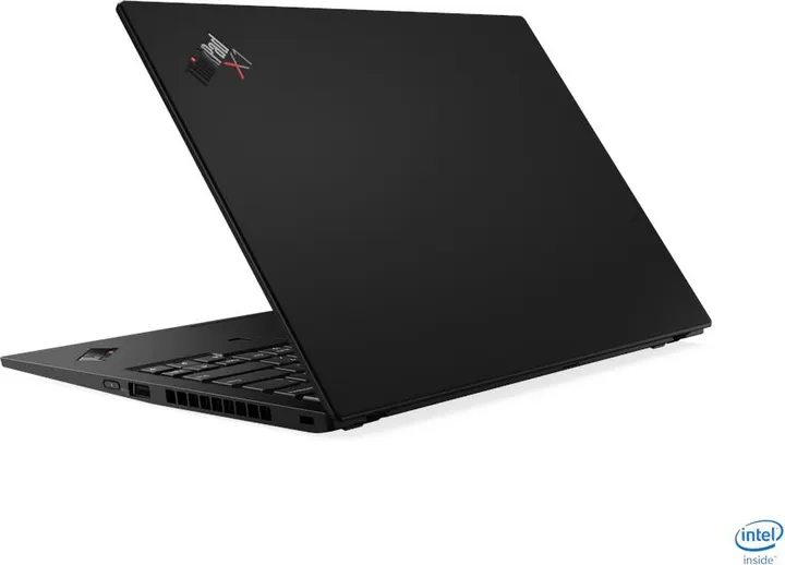 ThinkPad X1 Carbon Gen 8 背面