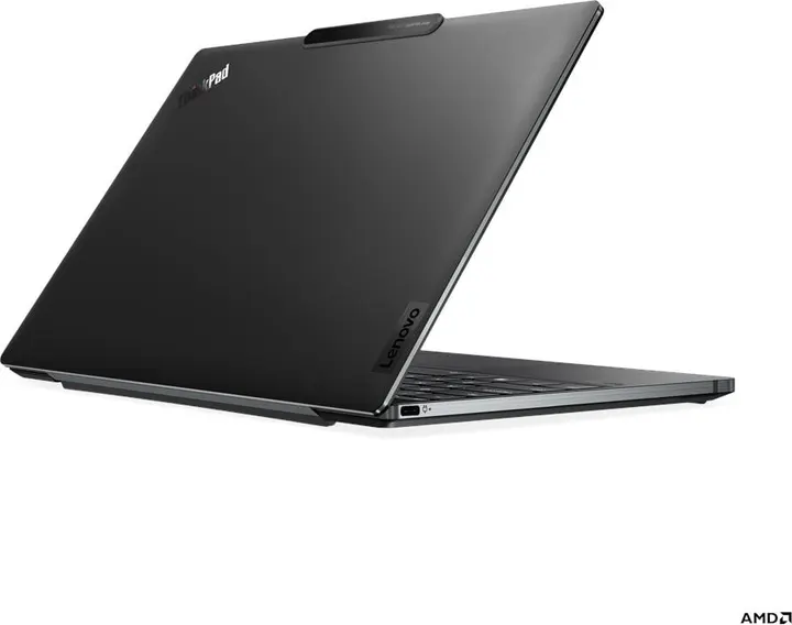 ThinkPad Z13 Gen 1 背面